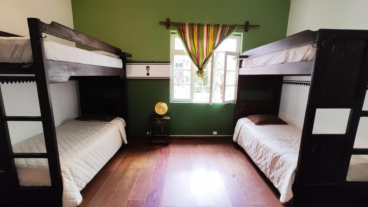 Yakumama Hostel